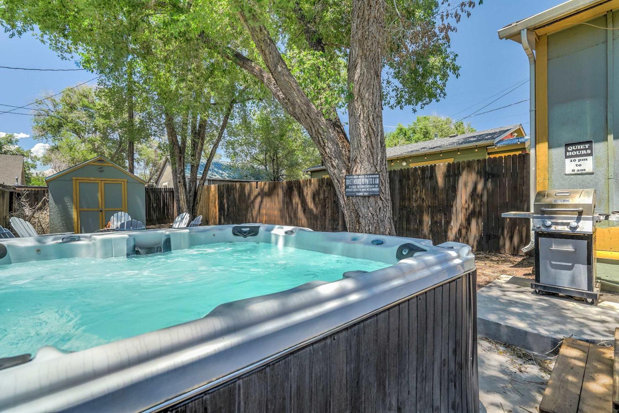 Villa The Vibrant Victorian Hot Tub & Fire Pit In Occ Colorado Springs Exterior foto